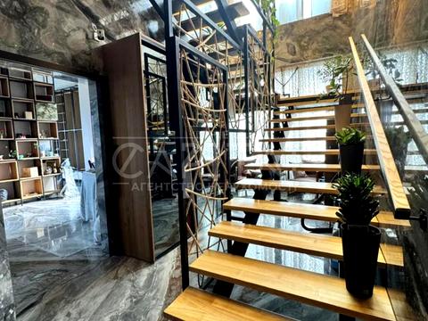 комерційна за адресою вул. Василя Липківського, 16