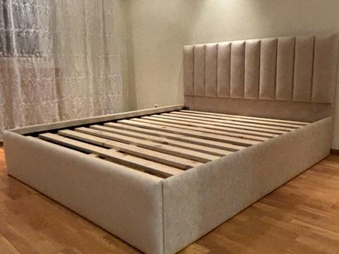 квартира за адресою Молоді просп., 4