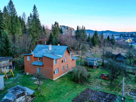 квартира по адресу Центральна, 1