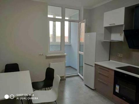 квартира по адресу Семьи Кульженков ул. (Дегтяренко Петра)