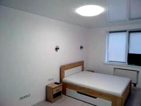 квартира по адресу Академіка Лебедєва, 1