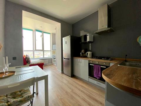 квартира по адресу Героев Небесной Сотни просп., 40