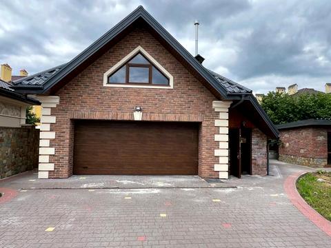 будинок за адресою Володимира Великого