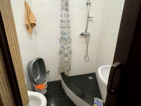 комерційна за адресою Єфремова Сергія, 6