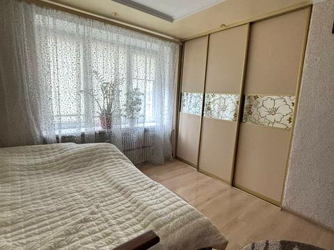 квартира за адресою Руставелі вул., 4