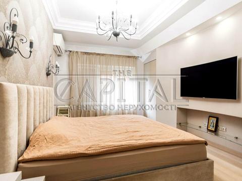будинок за адресою 1 Травня вул., 2