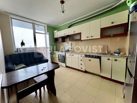 квартира за адресою Авіаконструктора Ігоря Сікорського вул. (Танкова), 1