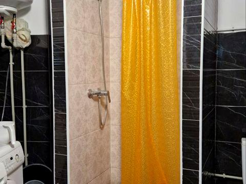 паркомісце за адресою Генуезька вул., 5