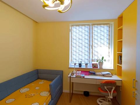 квартира за адресою Івана Карпинця вул. (), 1