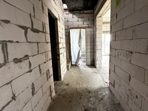 дом по адресу Захисників України