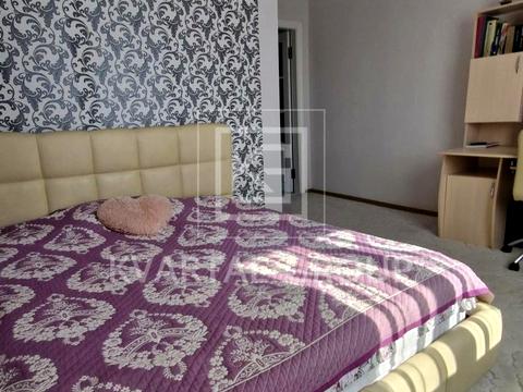 будинок за адресою Вишнева вул., 2