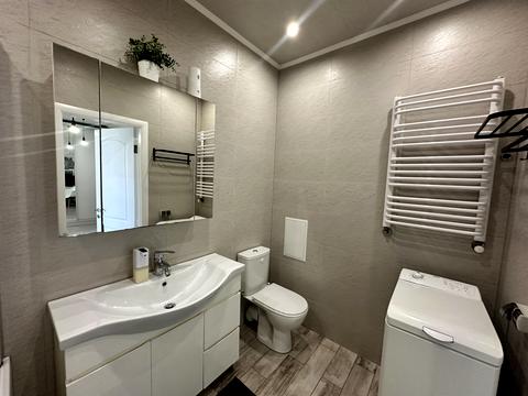 квартира за адресою Володимира Івасюка вул., 7