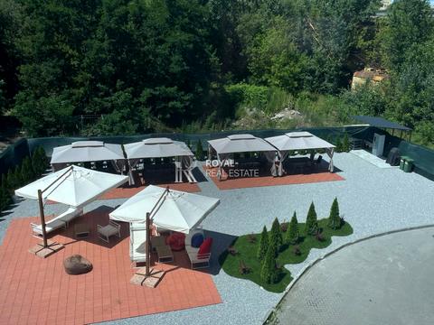 комерційна за адресою Гарматна вул., 4