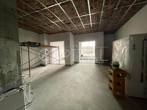 комерційна за адресою Лесі Українки вул., 62-Б