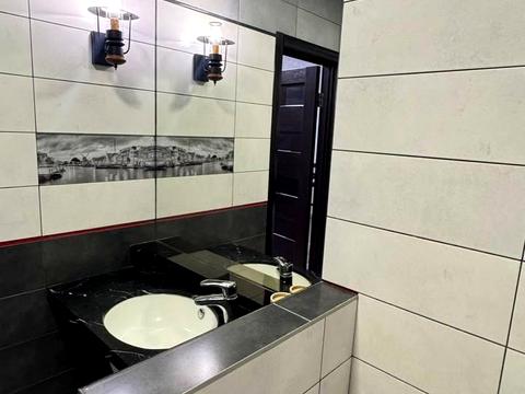 квартира за адресою Василя Симоненка вул., 5-А