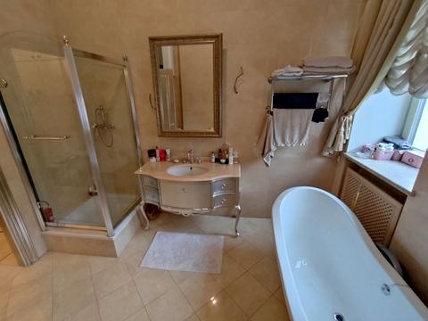 квартира за адресою Архітектора Городецького вул., 58