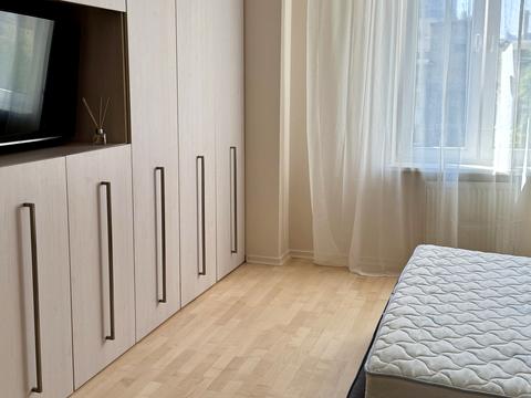 квартира за адресою Назарівська вул. (Вєтрова), 7-Б