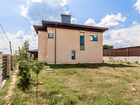 будинок за адресою с. Лісники, Захрестова вул.