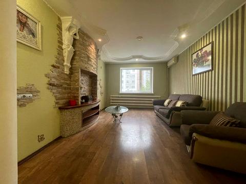 квартира за адресою Михайла Грушевського, 17