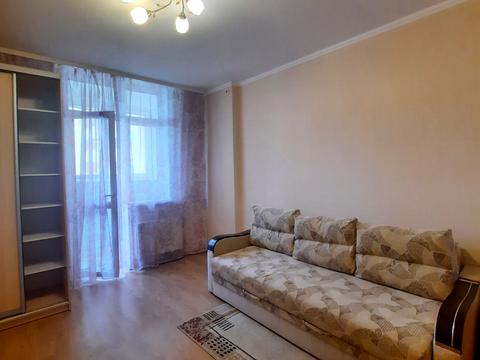 квартира за адресою Сім'ї Кульженків вул. (Петра Дегтяренка), 35