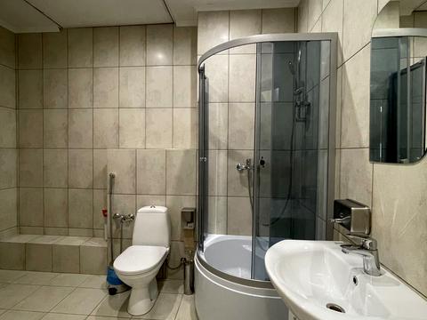 комерційна за адресою Ігоря Бедзая вул. (Чкалова), 37/1