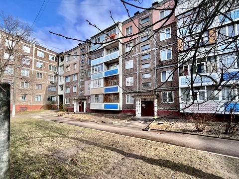 квартира за адресою Космонавтів вул., 14