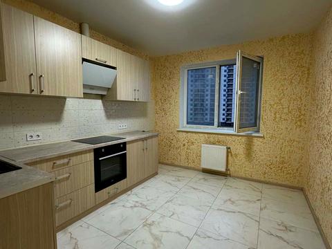 квартира за адресою Академіка Сахарова вул., 3г