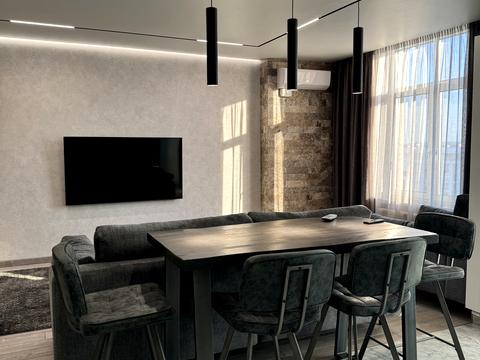 квартира за адресою Київ, Микільсько-Слобідська вул., 8