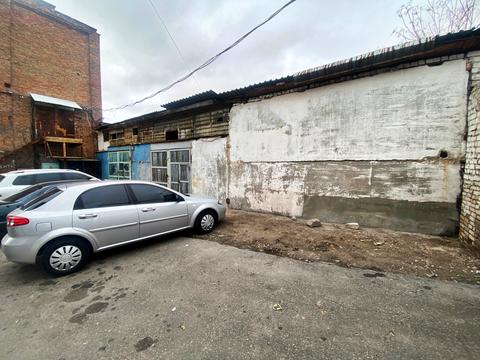 комерційна за адресою Жуковського вул., 32
