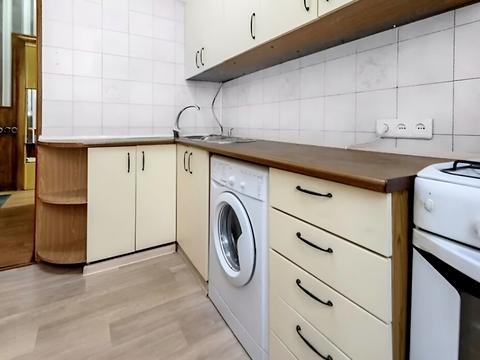 квартира за адресою Футуристів пров., 9
