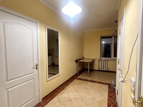 квартира за адресою Приозерна вул., 8-Б