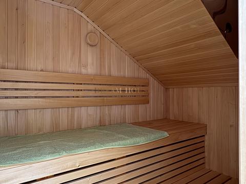 дом по адресу Революції