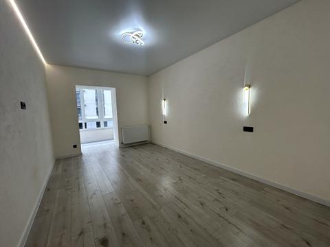 квартира за адресою Олександра Довженка вул., 5