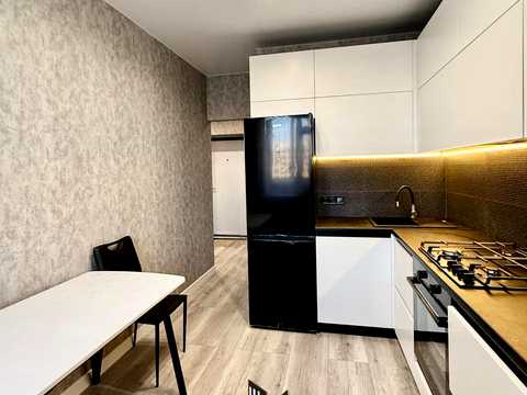 квартира за адресою Боголюбова вул., 33