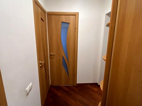 квартира за адресою Академіка Єфремова вул. (Командарма Уборевича), 17