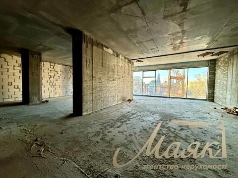 комерційна за адресою Предславинська вул., 20