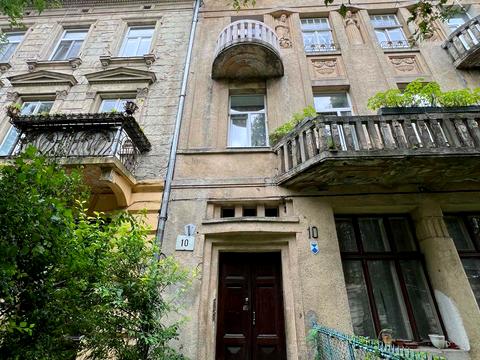квартира за адресою Михайла Грушевського вул., 10