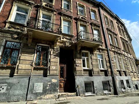 коммерческая по адресу Владимира Короленко ул., 17
