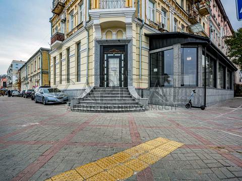 коммерческая по адресу Набережно-Крещатицкая ул., 17/18