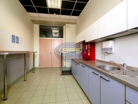 коммерческая по адресу Иоганна Гена ул. (Боженка), 17