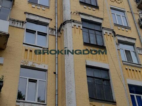 квартира за адресою Музейний пров., 8-Б