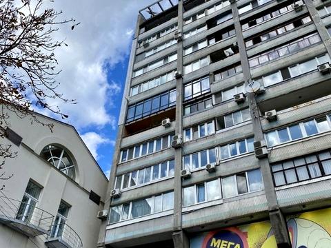 квартира по адресу Дмитрия Яворницкого просп. (Карла Маркса), 58