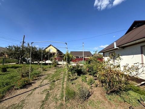дом по адресу с. Олешин, Провулок Залізничний, 2