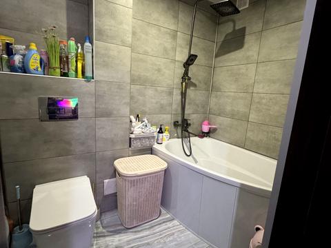 квартира за адресою Гайдамацька вул., 7