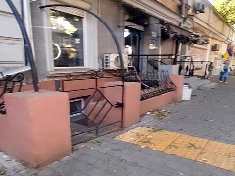 комерційна за адресою Канатна вул., 68