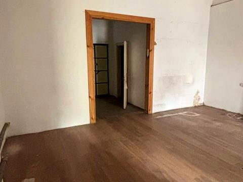 комерційна за адресою Базарна вул., 20