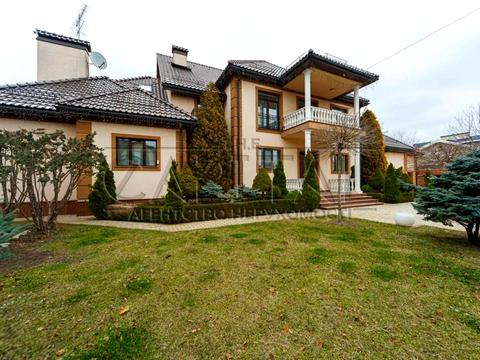 будинок за адресою Межигірська вул.