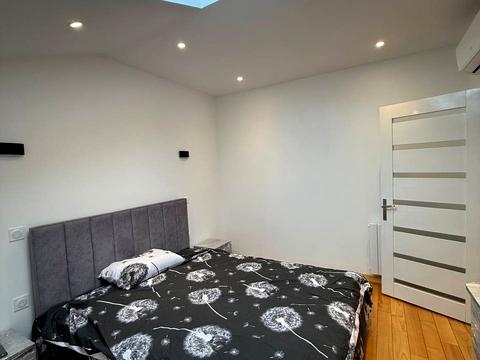 квартира по адресу Высочана ул., 18