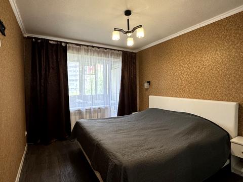 квартира за адресою житловий масив Тополя-1 вул., 8