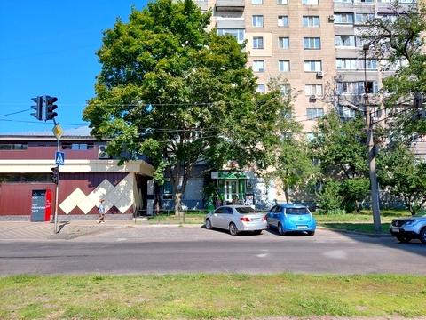 комерційна за адресою Максима Залізняка вул. (Громова), 34